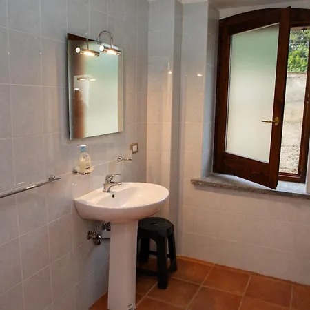 Casale Castello Gallelli Vakantiehuis Badolato Marina