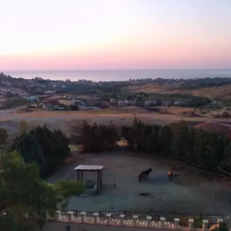 Casale Castello Gallelli Vakantiehuis