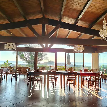 Casale Castello Gallelli Badolato Marina