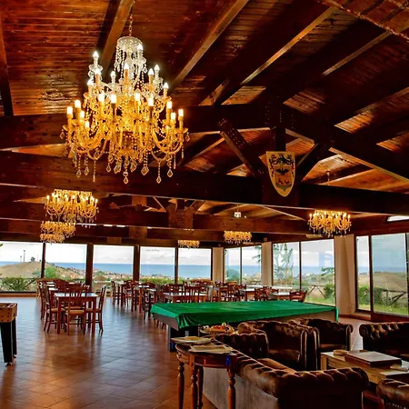 Casale Castello Gallelli Ferienhaus *