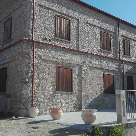 Holiday home Casale Castello Gallelli
