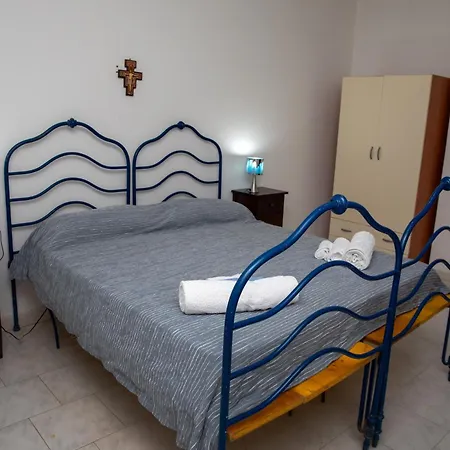 Casale Castello Gallelli *