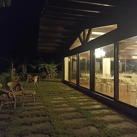 Casale Castello Gallelli Ferienhaus