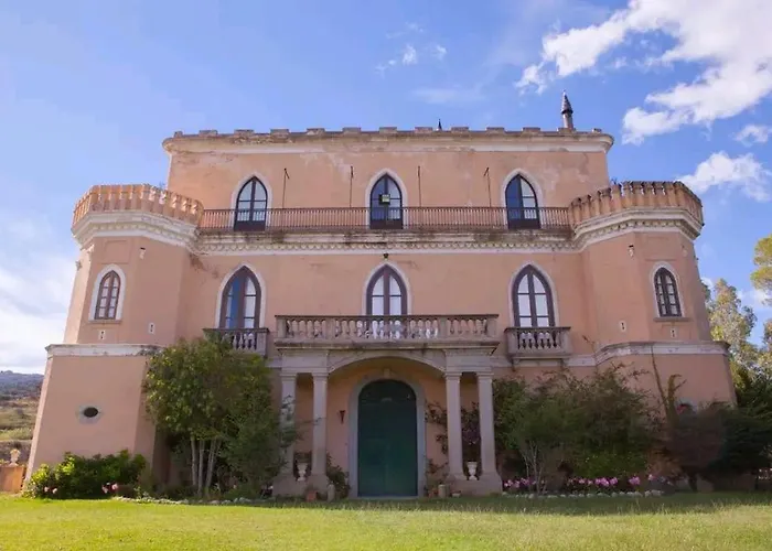 Casale Castello Gallelli * Badolato Marina