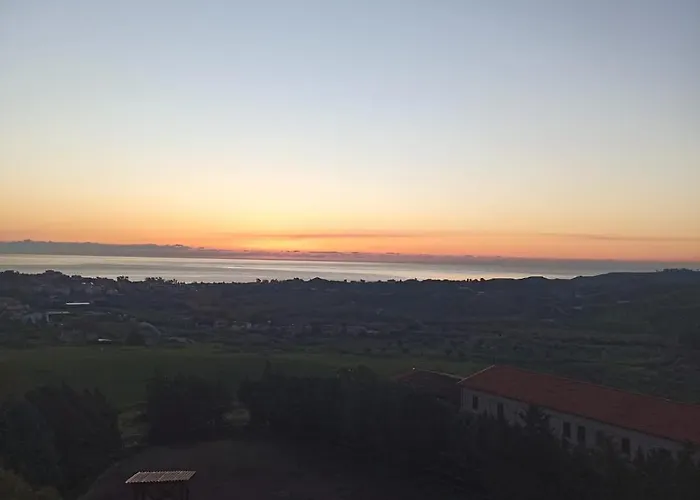 Casale Castello Gallelli *