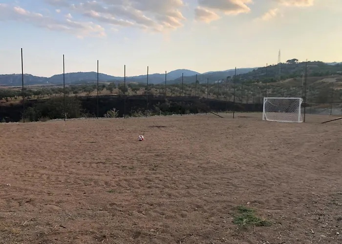 Casale Castello Gallelli 度假居 *