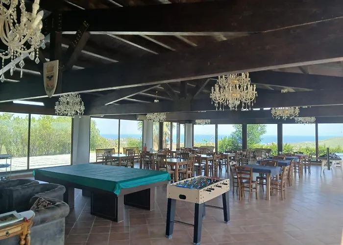 Casale Castello Gallelli Nyaraló